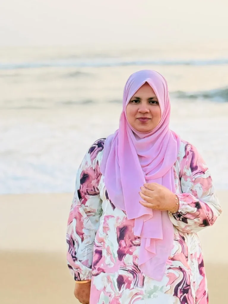 Mubashira pink image about me page in story of mubashira